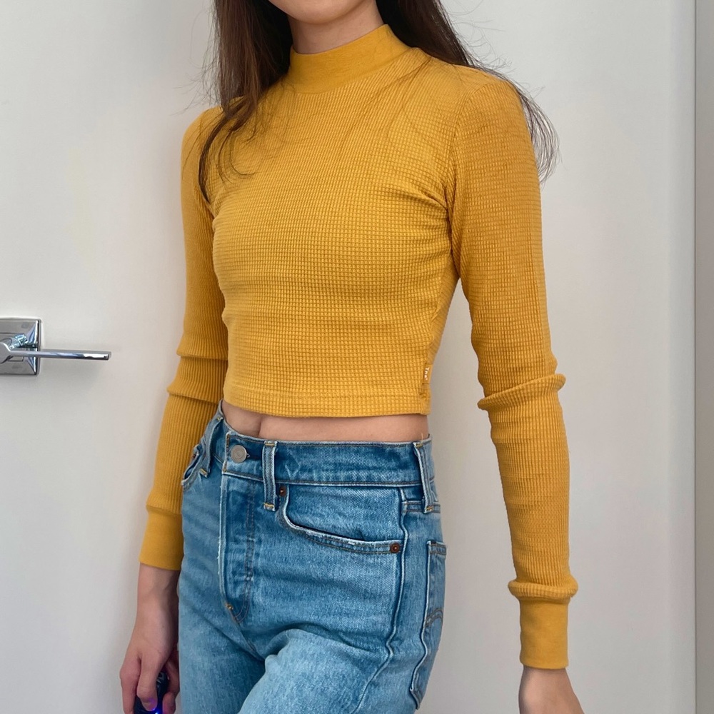 Aritzia | TNA Thermal Waffle Long Sleeve T Shirt